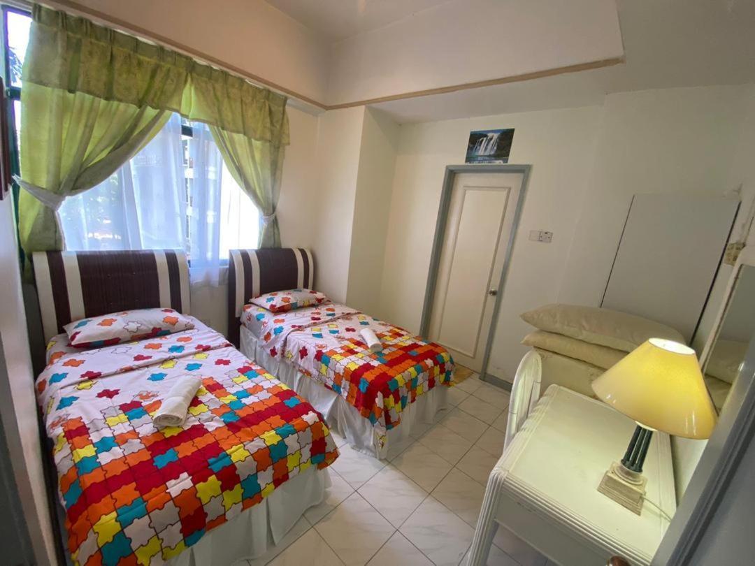Malacca Costa Mahkotaアパートホテル エクステリア 写真